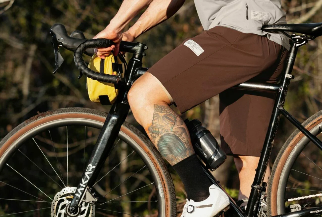 Vêtements de cyclisme gravel Siroko : Design, confort et résistance tout  terrain – SIROKO CYCLING COMMUNITY