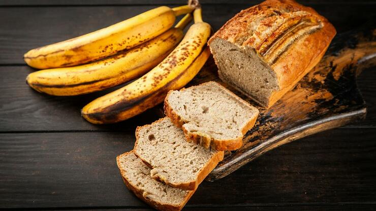 Banana bread recipe for cyclists: An easy, cheap and delicious way to boost your energy